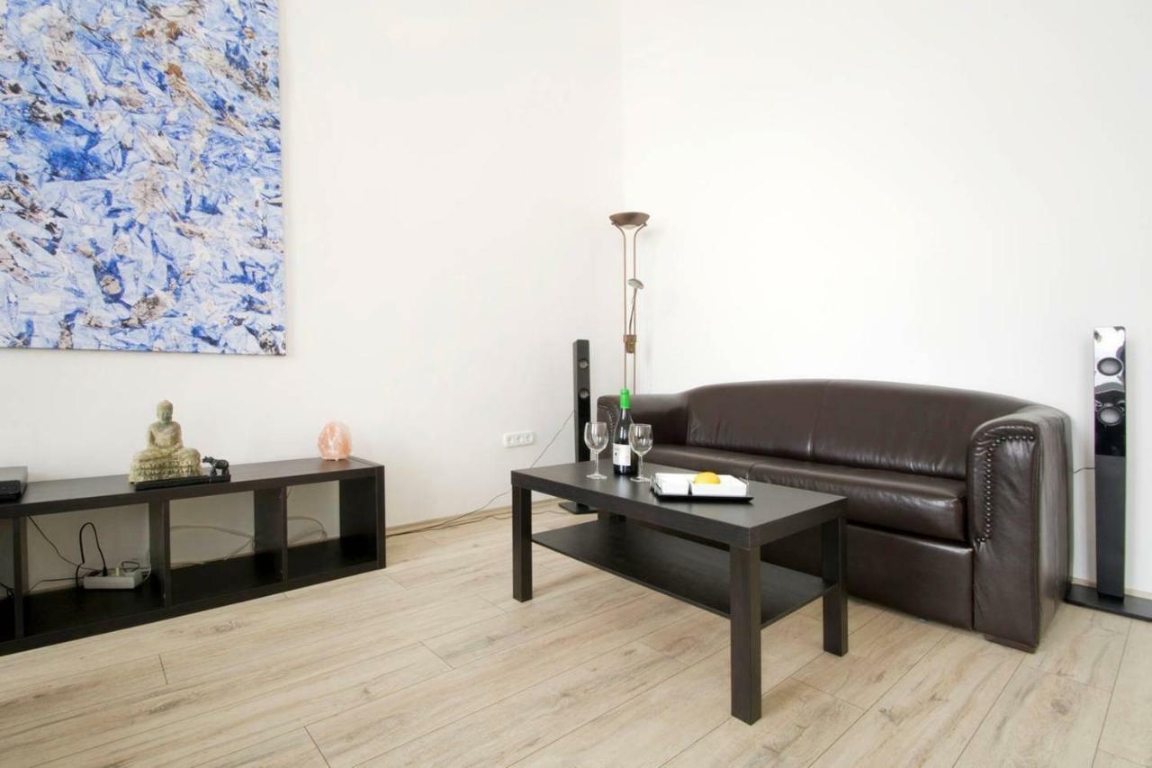 Apartment Andrassy บูดาเปสต์ ภายนอก รูปภาพ